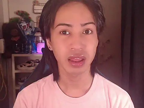 Snapshot of Lemonadexxx chatting on March 7, 2026, 6:20 am Lemonadexxx online show from March 7, 2026, 6:20 am