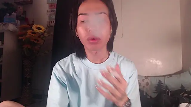 Snapshot of Lemonadexxx chatting on February 5, 2026, 4:30 am Lemonadexxx online show from February 5, 2026, 4:30 am