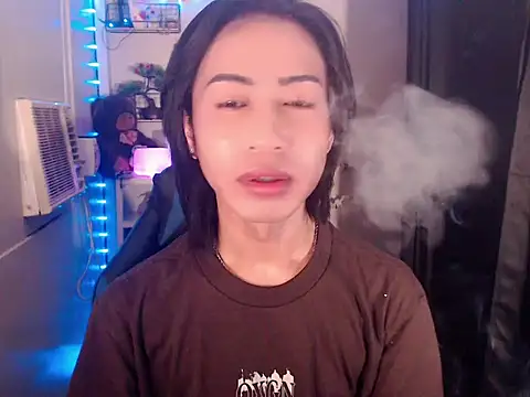 Snapshot of Lemonadexxx chatting on February 15, 2026, 12:26 pm Lemonadexxx online show from February 15, 2026, 12:26 pm