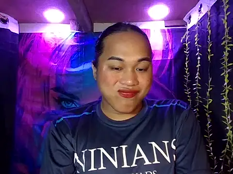 bettina love online show from November 20, 2025, 10:20 pm