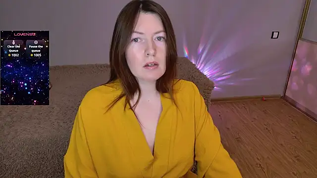 Kira land online show from October 5, 2025, 8:43 pm