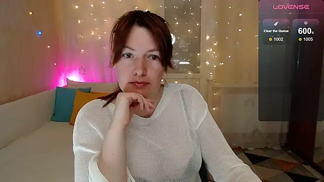 Kira land online show from January 14, 2025, 6:07 pm