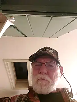 CDforU online show from October 28, 2025, 8:57 am