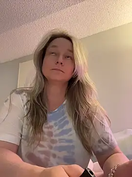 Vivian MayXxX online show from July 11, 2026, 9:37 pm