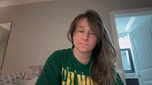 Vivian MayXxX online show from February 17, 2026, 12:30 am