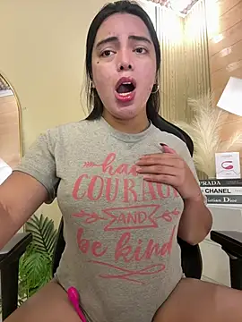 HotstuffCherrySummer online show from March 22, 2025, 6:00 am