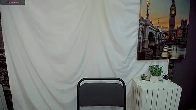 MaryEm976 online show from March 15, 2025, 9:41 am