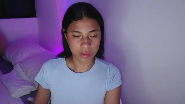 dark enchantress  online show from March 18, 2025, 12:08 am