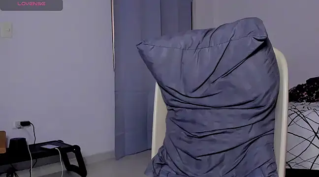 Cloudy pigDude online show from March 15, 2025, 4:57 am