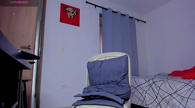 Cloudy pigDude online show from March 19, 2025, 4:47 am