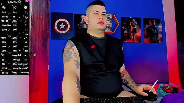 Thomas chubbyxhot online show from September 13, 2025, 3:01 pm