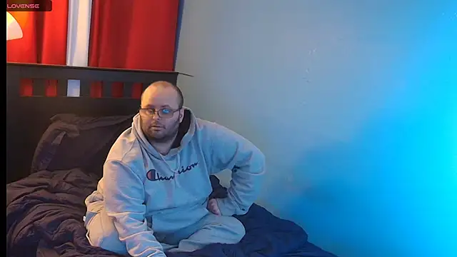 Snapshot of lefty15242 chatting on February 24, 2026, 4:13 am lefty15242 online show from February 24, 2026, 4:13 am