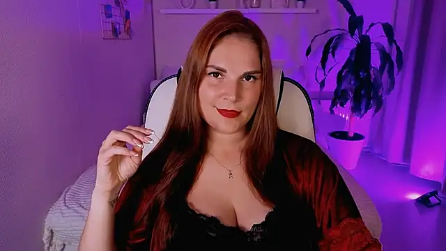 Ellis Foxy online show from September 8, 2025, 2:49 pm