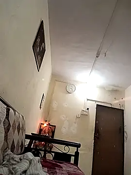 sushilbhosale667 online show from September 22, 2025, 10:43 am