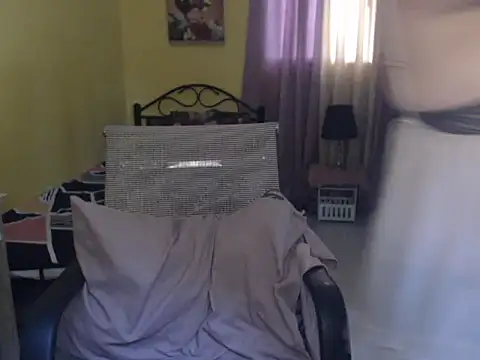 Snapshot of MissFoxylady chatting on May 26, 2026, 10:30 pm MissFoxylady online show from May 26, 2026, 10:30 pm