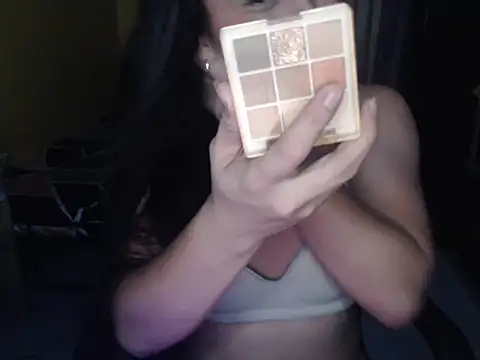 Snapshot of MissFoxylady chatting on May 30, 2026, 5:29 pm MissFoxylady online show from May 30, 2026, 5:29 pm