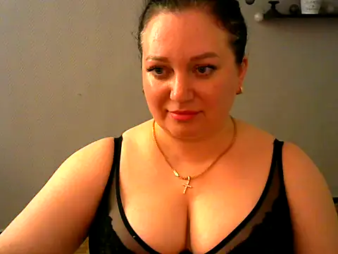 AmanaGi online show from March 12, 2025, 4:46 pm