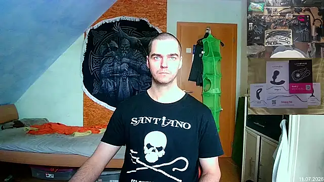 Chris23547 online show from July 19, 2026, 11:07 am