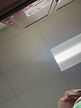 cinnatitties online show from September 9, 2025, 5:00 pm