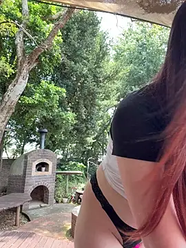 Snapshot of Monthain007 chatting on February 22, 2026, 9:55 am Monthain007 online show from February 22, 2026, 9:55 am