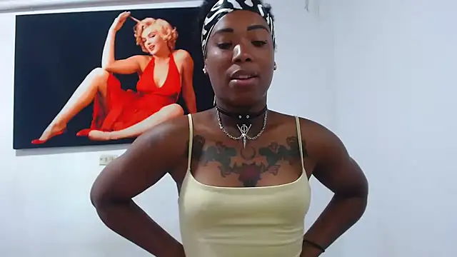 Snapshot of khendraDab chatting on November 16, 2025, 10:13 pm khendraDab online show from November 16, 2025, 10:13 pm