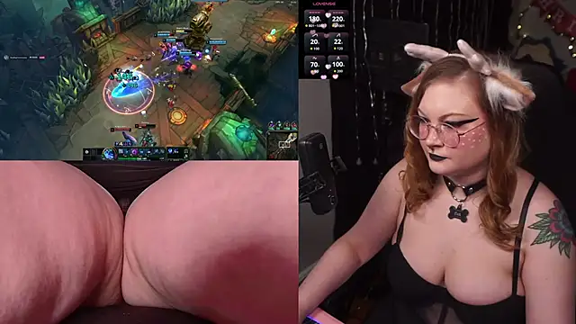 evamila online show from November 15, 2025, 2:04 am