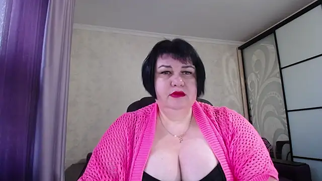 JuicyLady Di online show from November 30, 2025, 5:52 am