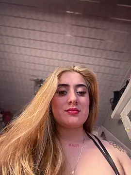 Sam Thompsoon  online show from May 7, 2026, 3:44 am