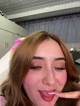 Sam Thompsoon  online show from March 6, 2025, 5:35 am