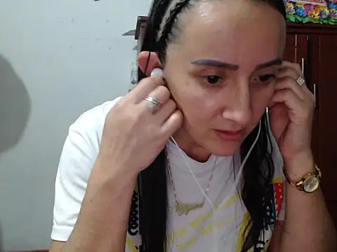 DeepAnal07 online show from October 8, 2025, 3:52 am