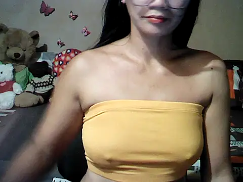 Mia Rein online show from July 14, 2026, 10:32 am