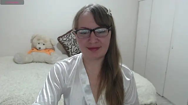 MargotLot online show from January 12, 2026, 12:01 pm