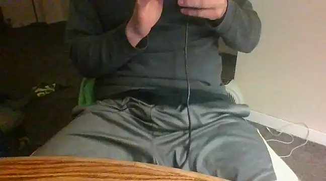 Windycityhippie online show from December 26, 2024, 12:46 am