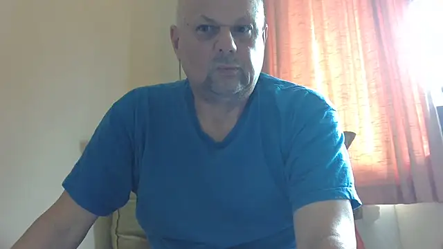 Snapshot of DaddyCumBumZA chatting on January 3, 2025, 8:54 am DaddyCumBumZA online show from January 3, 2025, 8:54 am