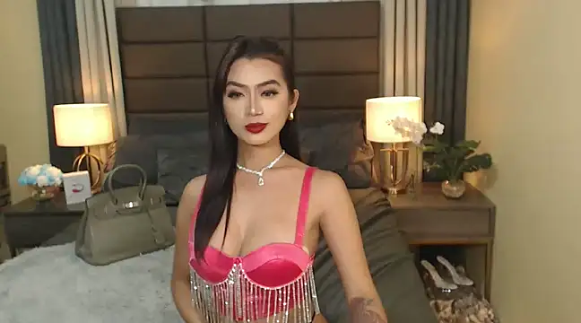 Snapshot of MajaSalvador chatting on March 21, 2025, 2:18 am MajaSalvador online show from March 21, 2025, 2:18 am