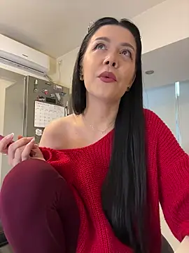 Snapshot of denise_k chatting on February 17, 2026, 12:46 pm denise k online show from February 17, 2026, 12:46 pm