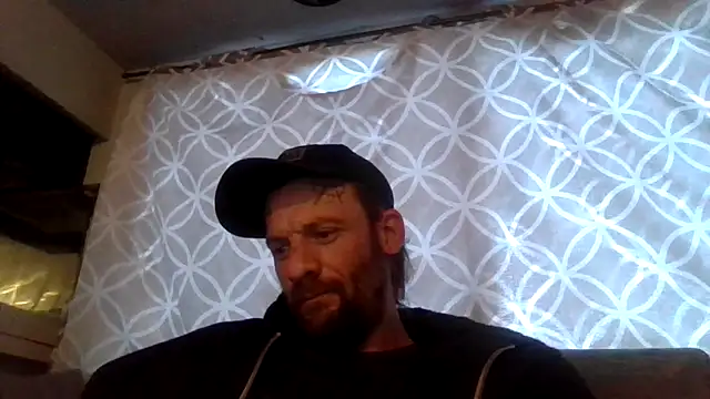 Snapshot of goodick4u28 chatting on November 11, 2025, 10:37 pm goodick4u28 online show from November 11, 2025, 10:37 pm