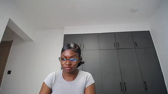 Snapshot of Pretty_Liya08 chatting on June 8, 2026, 1:39 am Pretty Liya08 online show from June 8, 2026, 1:39 am