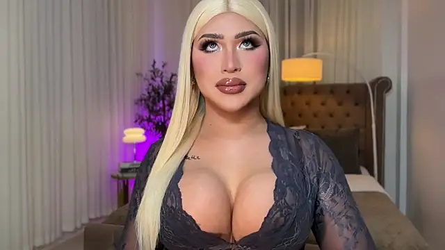 Your Majesty Tyra online show from October 21, 2025, 5:18 am