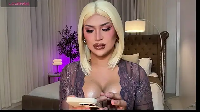 Your Majesty Tyra online show from May 4, 2026, 5:00 am