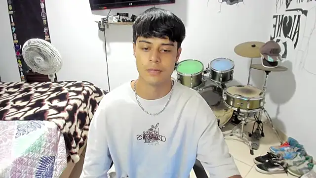 Zack falcon online show from October 20, 2025, 2:46 am