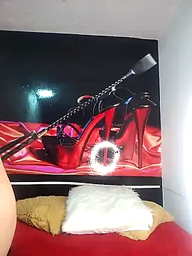 Snapshot of Hana___ chatting on March 4, 2026, 11:45 pm Hana online show from March 4, 2026, 11:45 pm