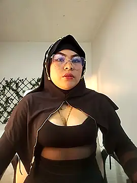 Snapshot of Hana___ chatting on March 11, 2026, 12:48 am Hana online show from March 11, 2026, 12:48 am