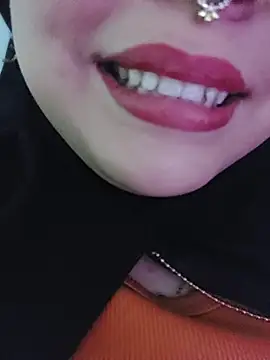 Hana    online show from June 26, 2026, 9:53 pm