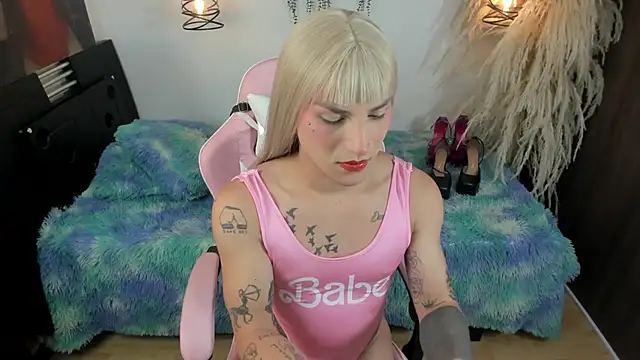 Snapshot of queenramoona-hot chatting on June 27, 2026, 8:04 pm queenramoona-hot online show from June 27, 2026, 8:04 pm