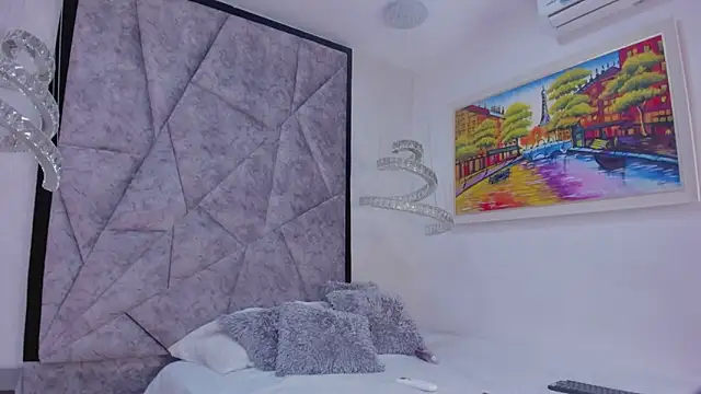 AmandaNordby  online show from March 10, 2025, 9:29 pm