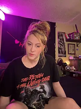 Mallorykoxx69 online show from February 20, 2025, 7:34 am