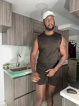 blackdrey18 online show from October 7, 2025, 2:18 pm