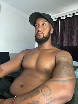 Snapshot of blackdrey18 chatting on July 13, 2026, 1:10 pm blackdrey18 online show from July 13, 2026, 1:10 pm