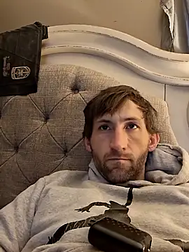 Snapshot of lewis7869 chatting on December 3, 2025, 5:45 pm lewis7869 online show from December 3, 2025, 5:45 pm